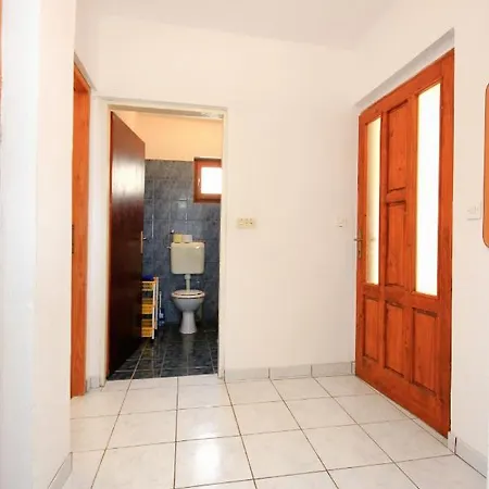 Apartman 887a Žman