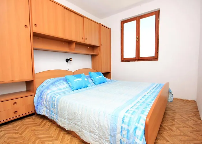 887a Žman